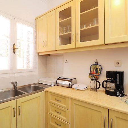 A Nice Apartment- Corfu Town, Kanoni Экстерьер фото